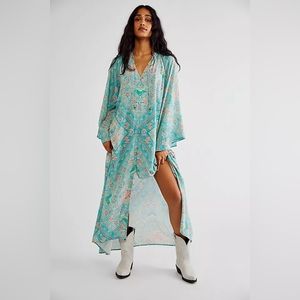 Spell & The Gypsy Farrah half moon gown